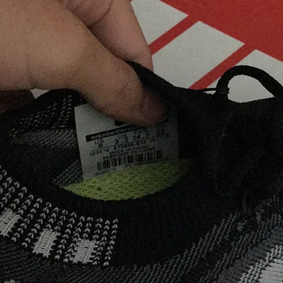 Nike Free Running Shoes - Picture 5 of 5